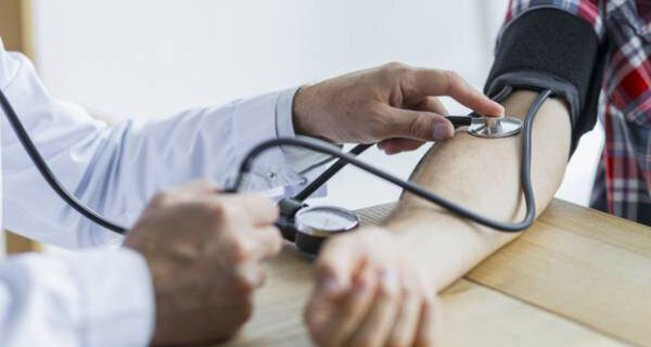 دیابت و فشارخون ۴۵ میلیون ایرانی اندازه‌گیری شد