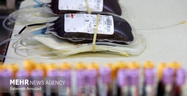 افزایش سن اهداکنندگان خون در سال‌های بعد نگران کننده است