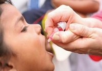 ایمن‌سازی کودکان زیر ۵ سال با قطره فلج اطفال اجرا شد