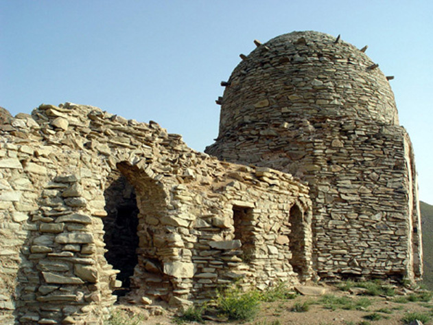 آشنایی با بقعه سلطان ویس