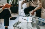 روانشناس آنلاین یا حضوری؛ کدام انتخاب برای شما نتیجه بهتری دارد؟